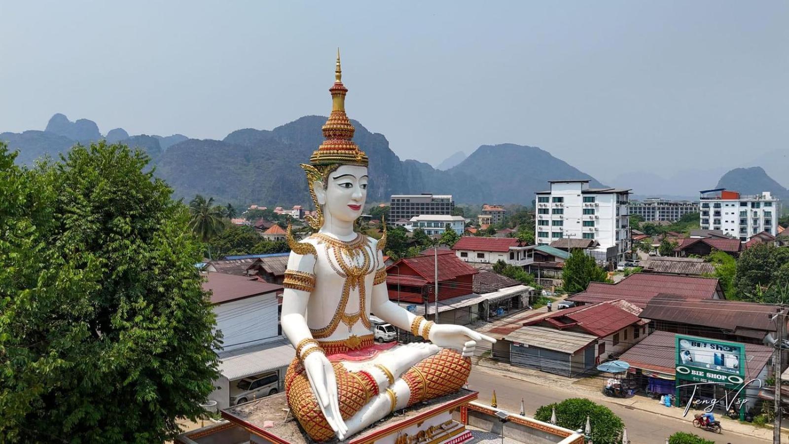 Vang Vieng Topview Hotel Экстерьер фото