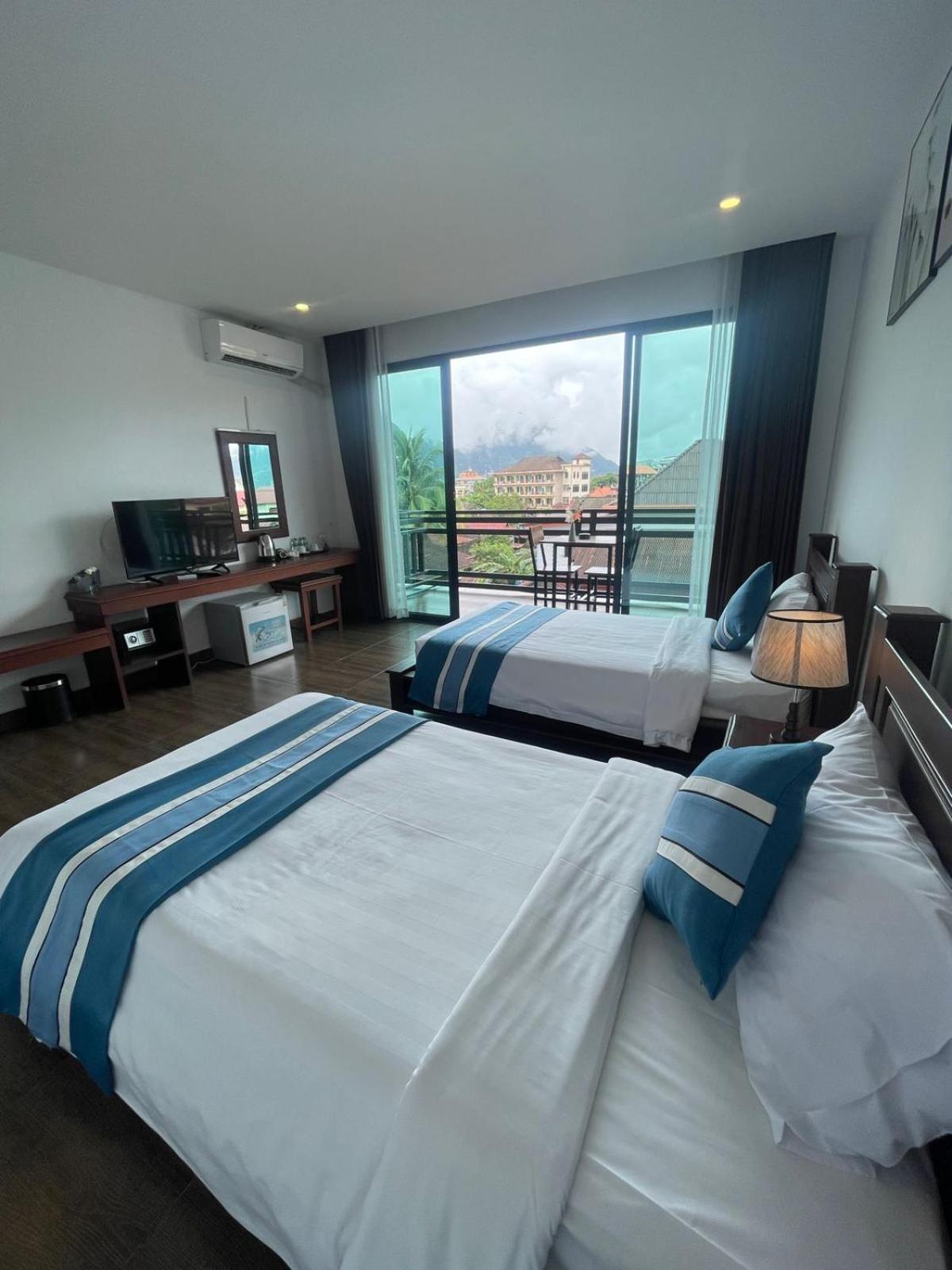 Vang Vieng Topview Hotel Экстерьер фото
