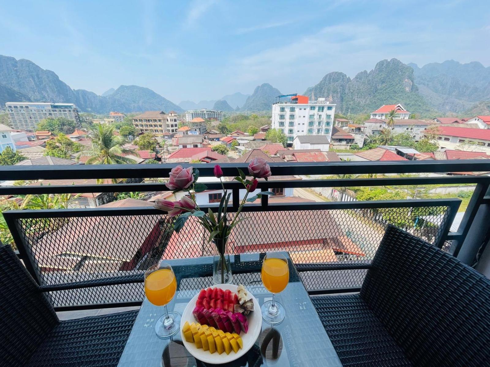 Vang Vieng Topview Hotel Экстерьер фото