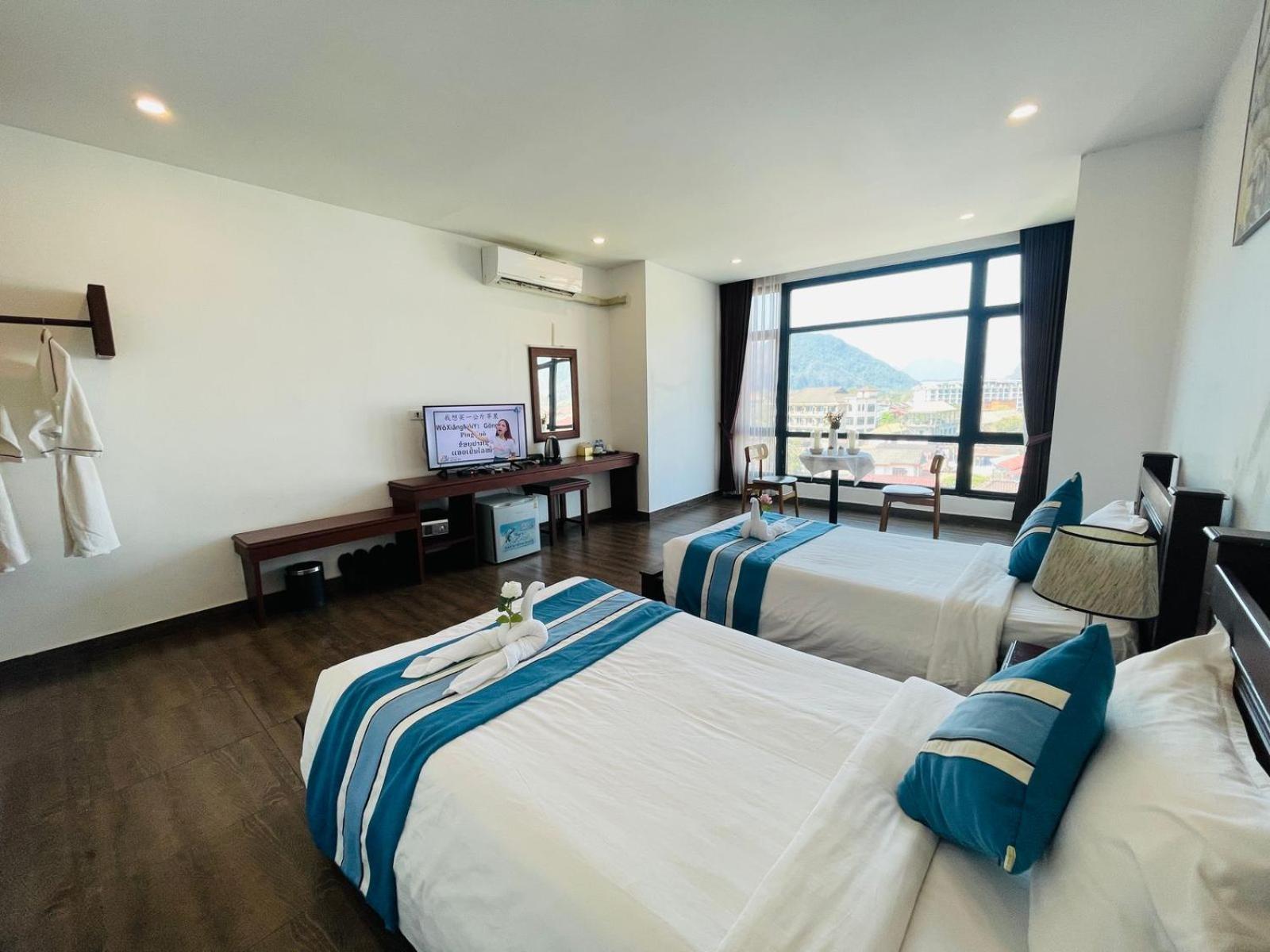 Vang Vieng Topview Hotel Экстерьер фото